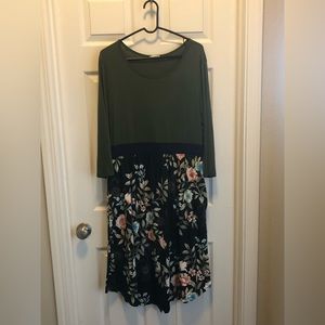 Stylish Color-Block and Floral Dress